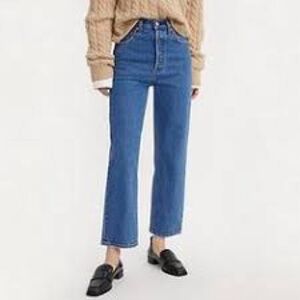 NEW! Levi’s Ribcage Straight Ankle Medium Wash 31 W 23 L Cut Off Hem Denim Jeans